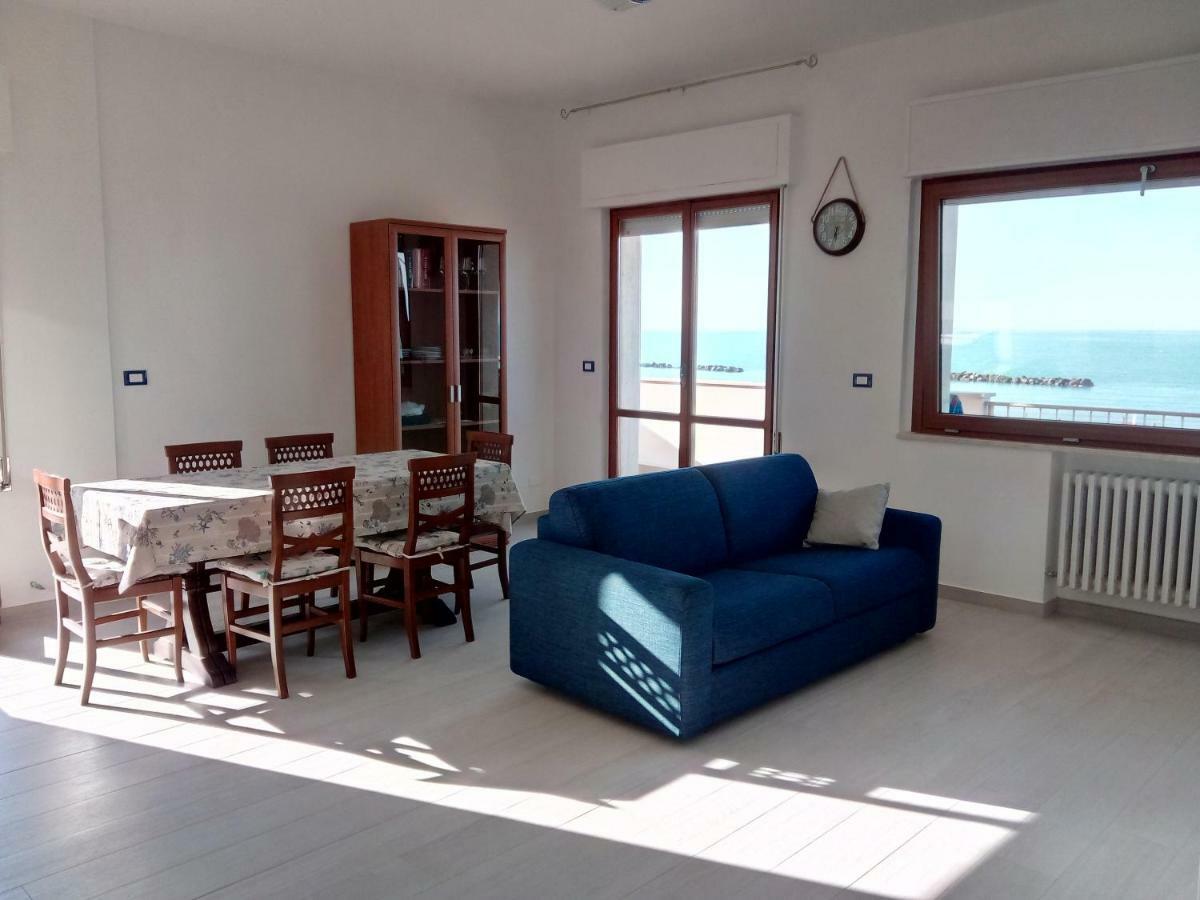 Appartamento Alba Rosa Francavilla Al Mare Exterior foto
