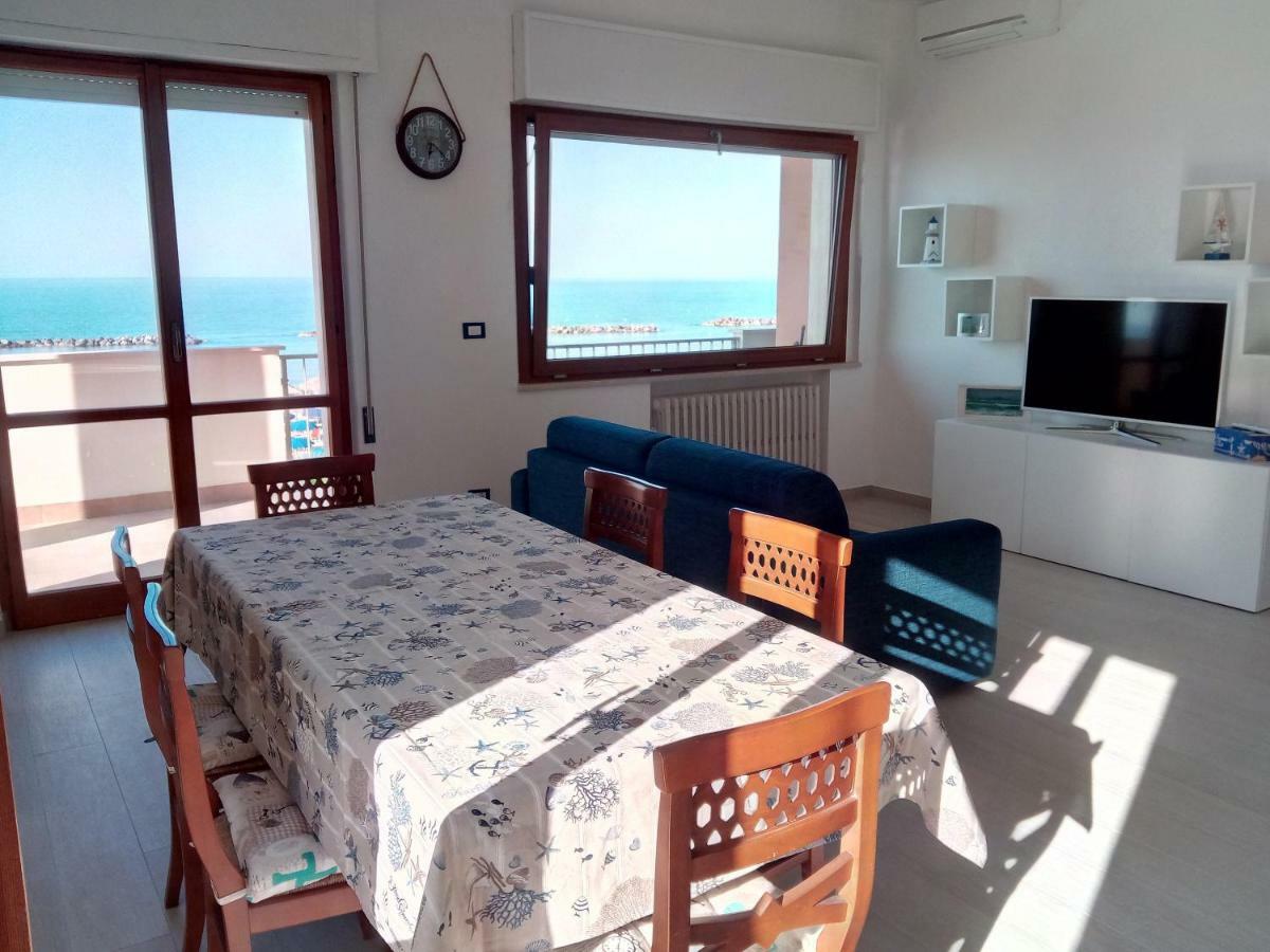 Appartamento Alba Rosa Francavilla Al Mare Exterior foto