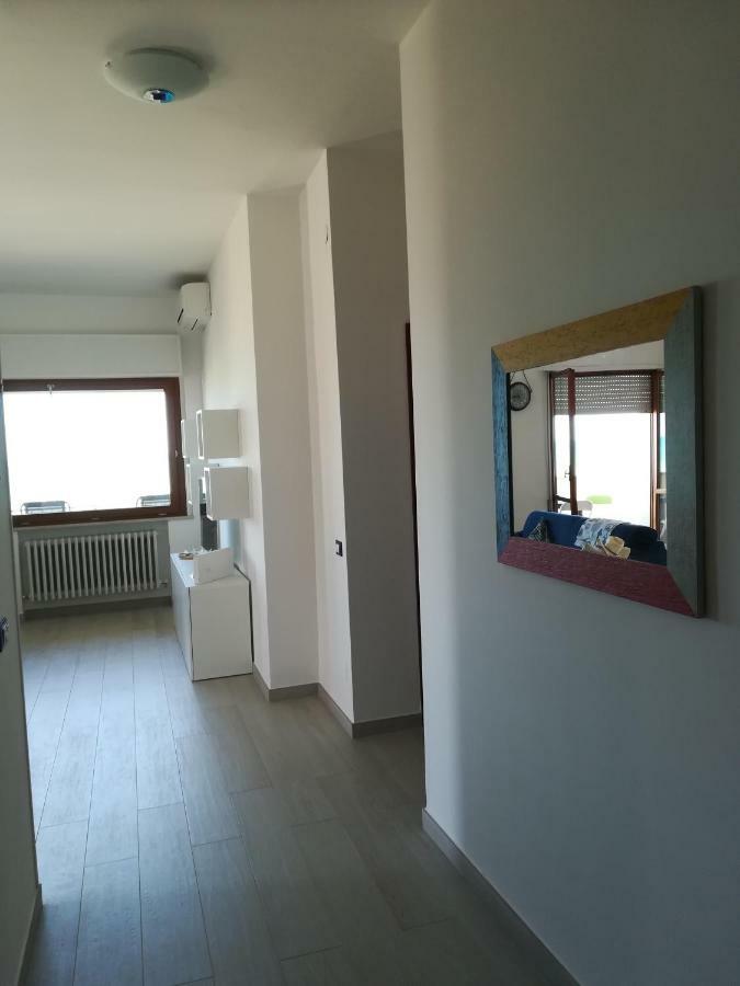 Appartamento Alba Rosa Francavilla Al Mare Exterior foto
